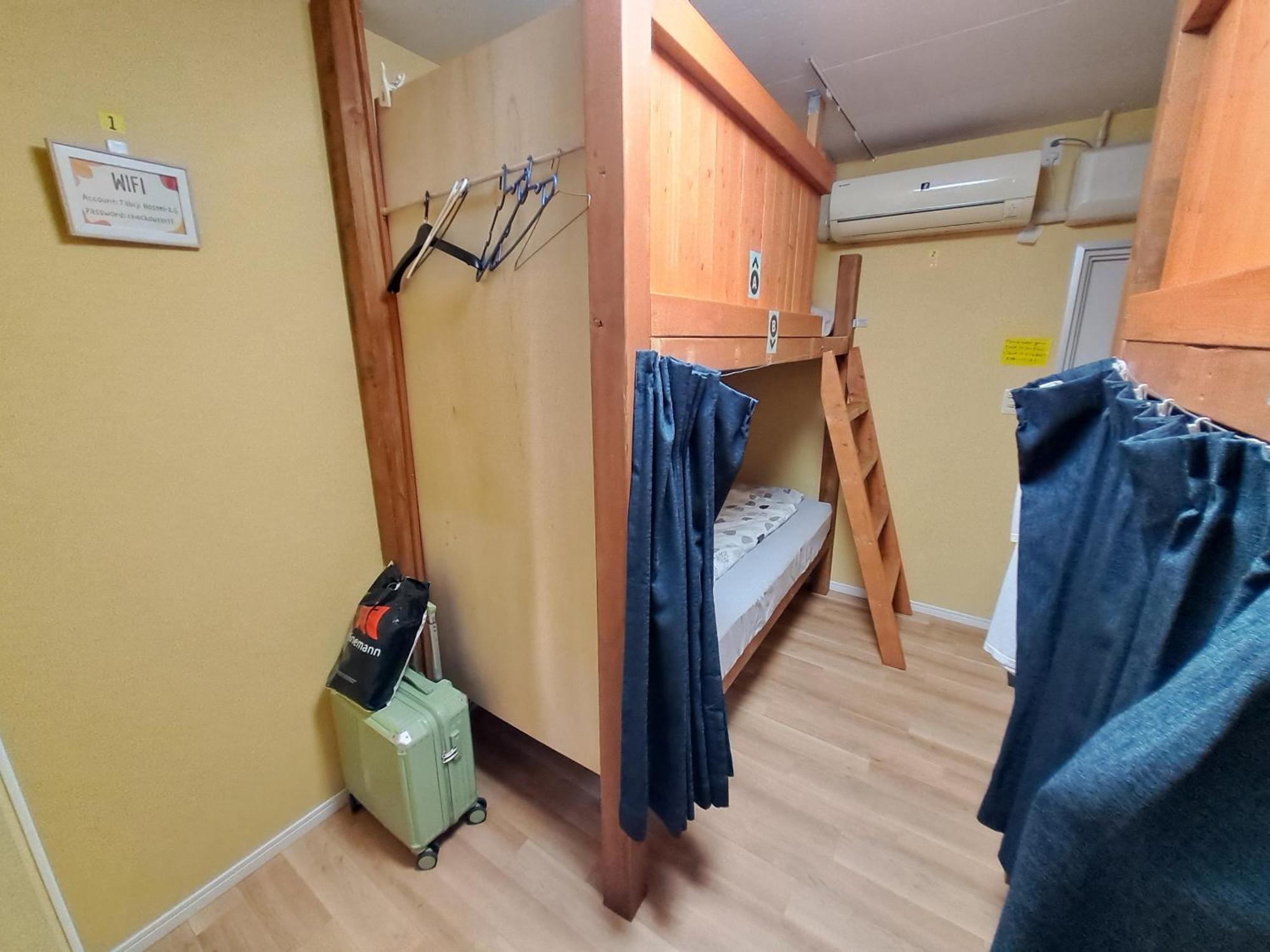 Fukuoka Tabiji Hostel & Guesthouse Ngoại thất bức ảnh